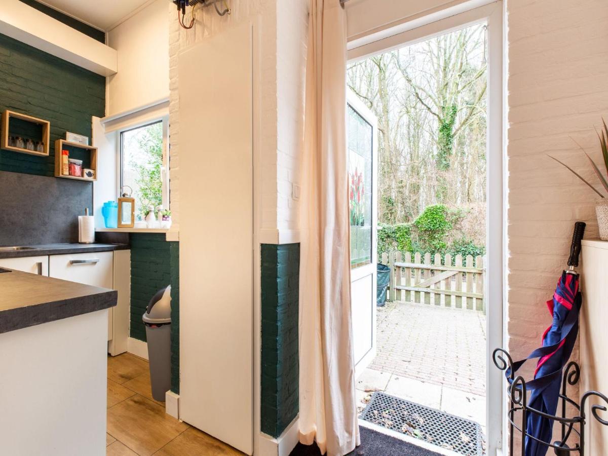 Endearing Holiday Home In Noordwijkerhout With Garden Bbq 외부 사진