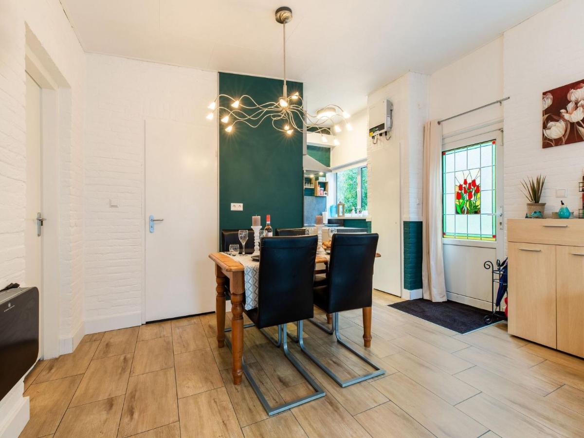Endearing Holiday Home In Noordwijkerhout With Garden Bbq 외부 사진