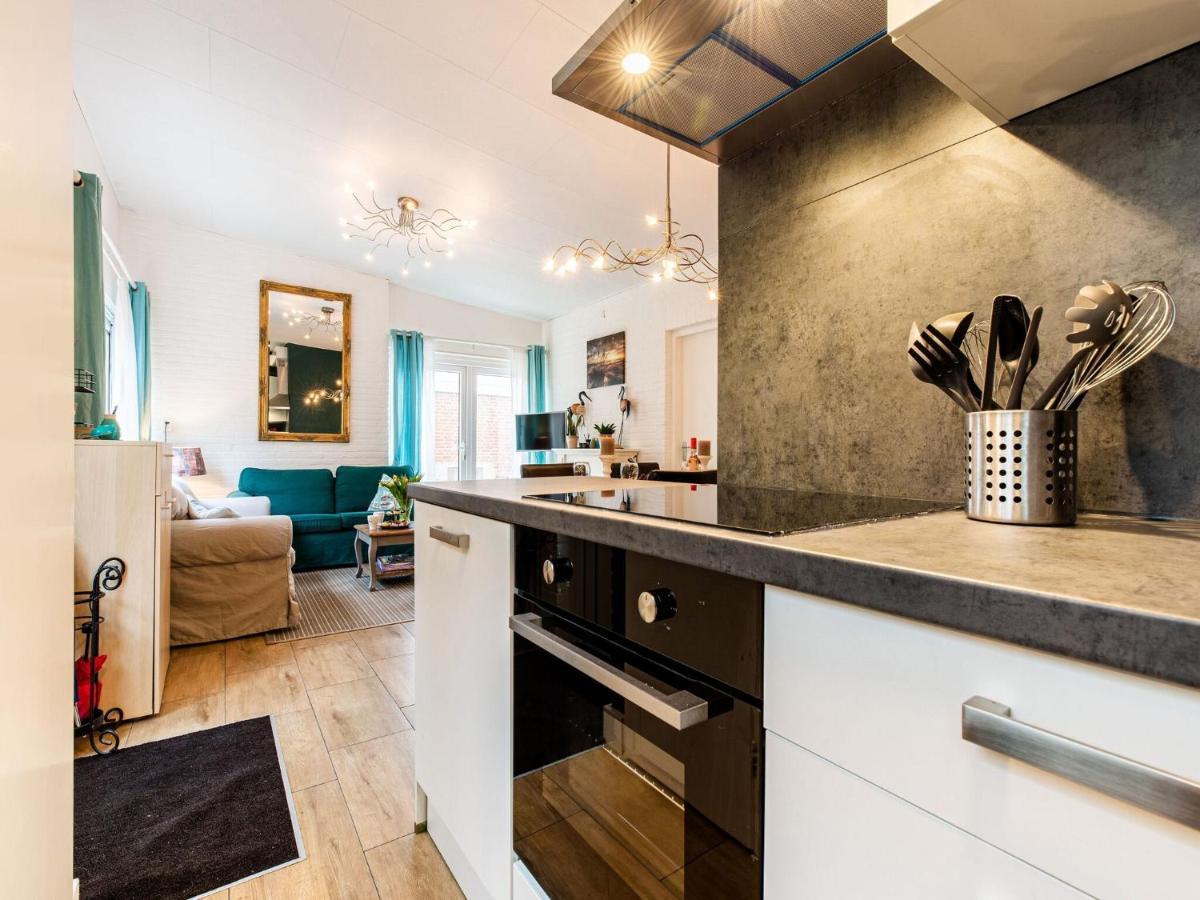 Endearing Holiday Home In Noordwijkerhout With Garden Bbq 외부 사진