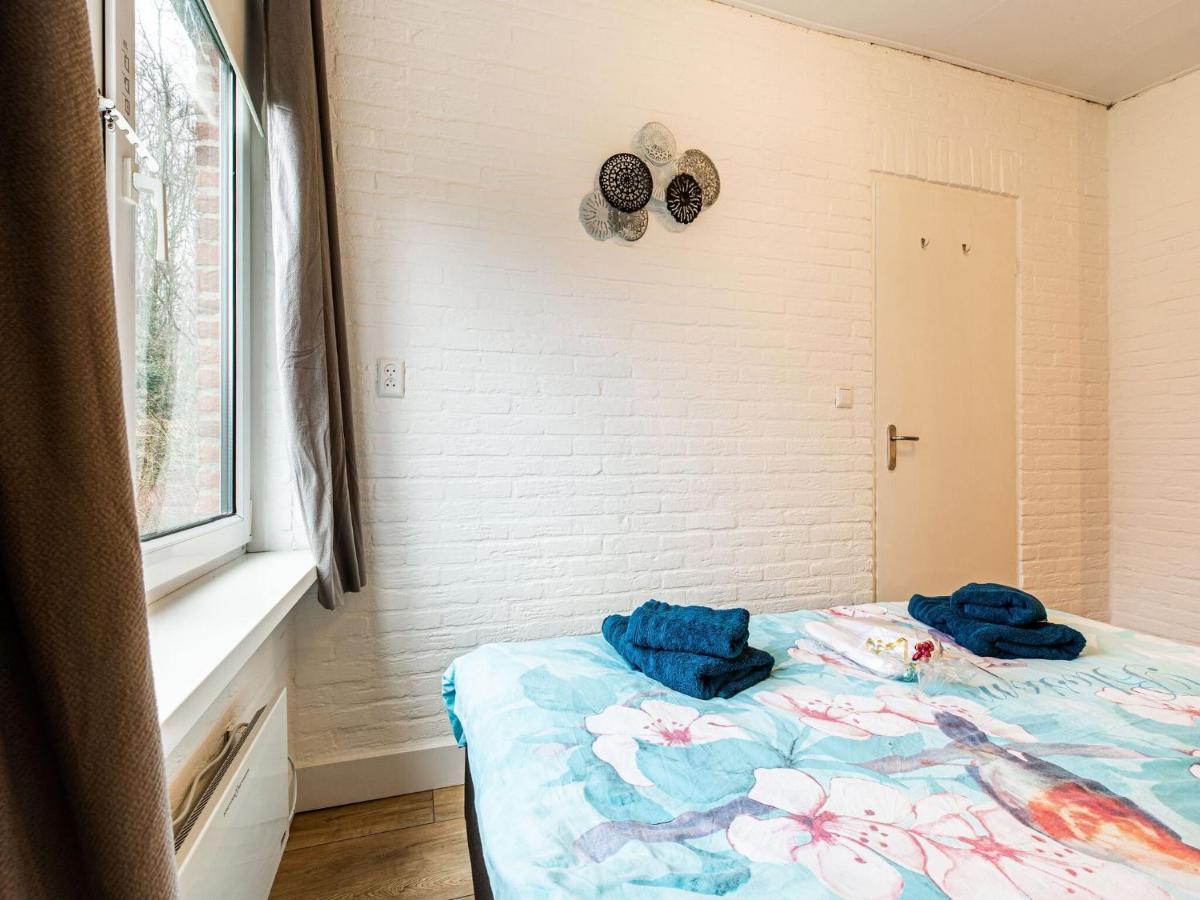 Endearing Holiday Home In Noordwijkerhout With Garden Bbq 외부 사진